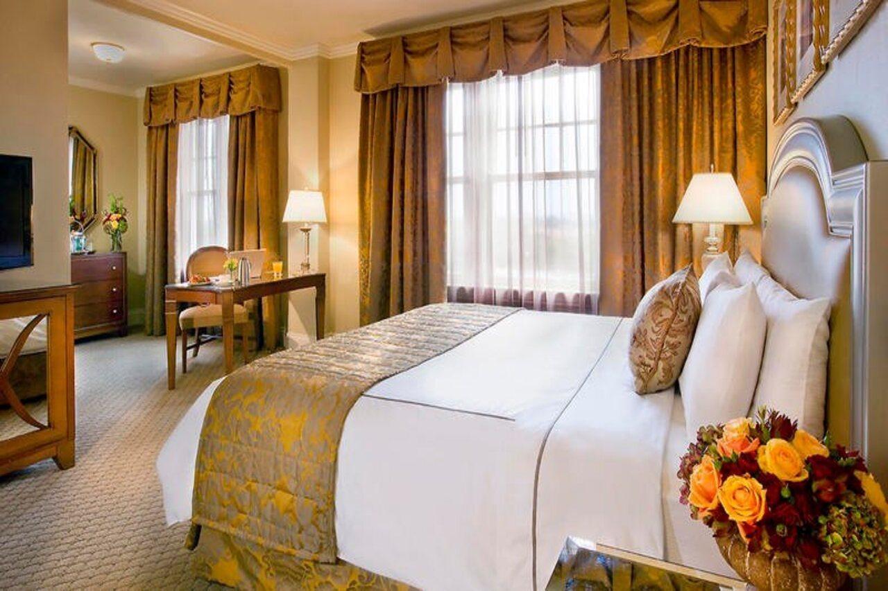 Warwick Melrose Hotel Dallas Exterior photo