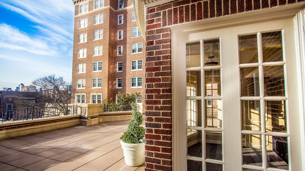 Warwick Melrose Hotel Dallas Exterior photo